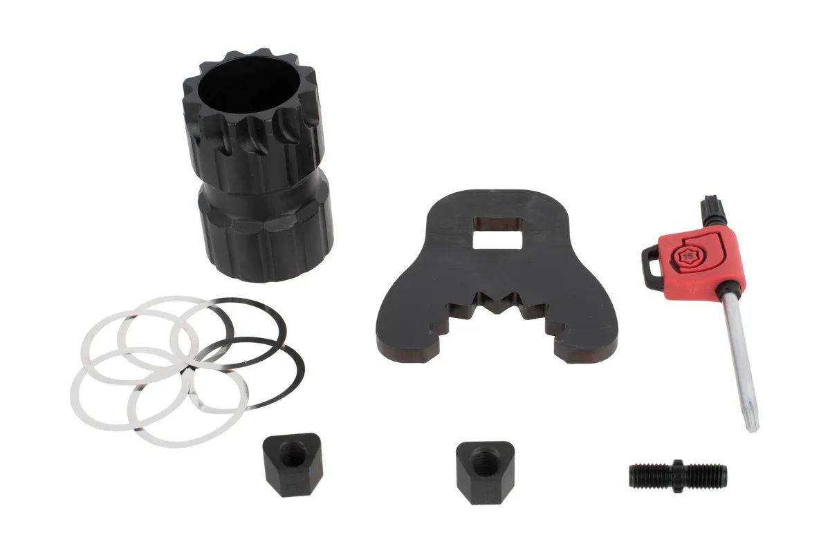 Aero Precision 12" Ar-15 Atlas R-One M-Lok Handguards, Black - Handguard for AR-15 - view 5