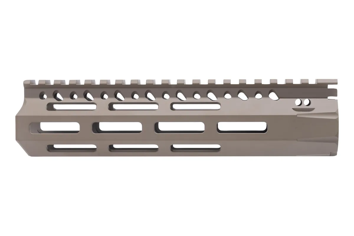 Bravo Company Manufacturing MCMR Modular Rail AR-15 Handguard - FDE - 8" - Handguard for AR-15, vista 2