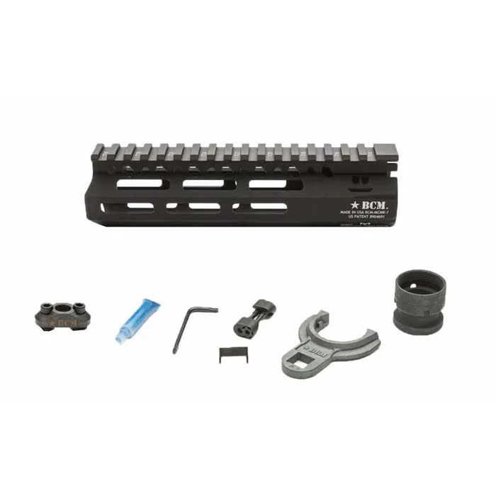 Bravo Company MCMR Handguard 10" M-LOK Free Float Black - Handguard for AR-15 - view 1