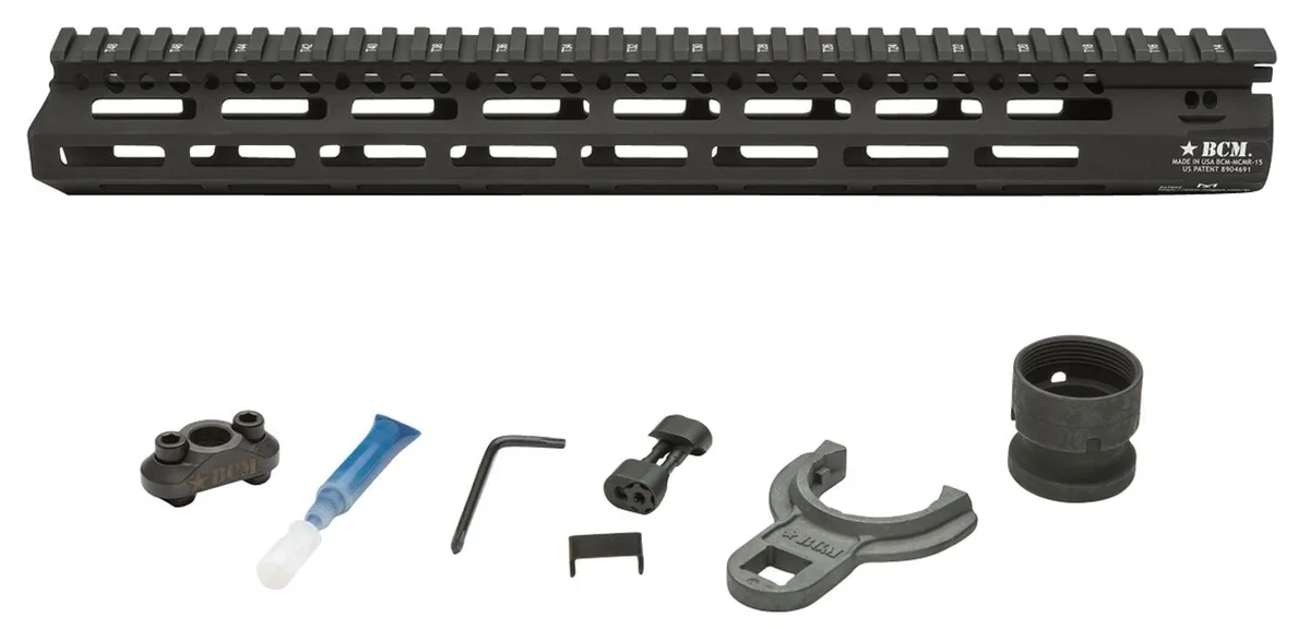 Bravo Company Mfg M-LOK 13" Modular Rail, Black - MCMR13556BLK - Handguard for AR-15, vista 1
