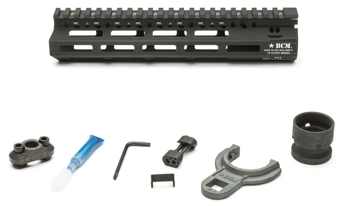 Bravo Company Mfg M-LOK 9" Modular Rail, Black - MCMR9556BLK - Handguard for AR-15, vista 1