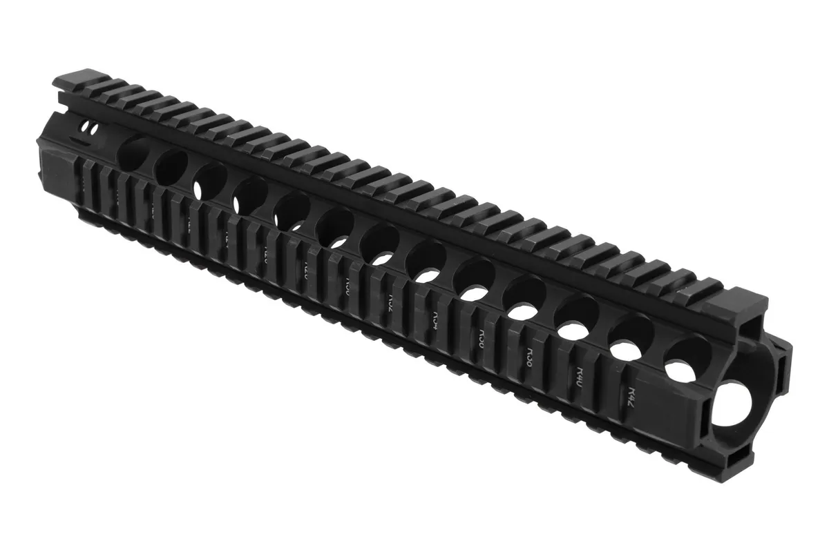 Bravo Company Qrf Handguard 12" Picatinny Free Float Black - Handguard for AR-15, vista 1
