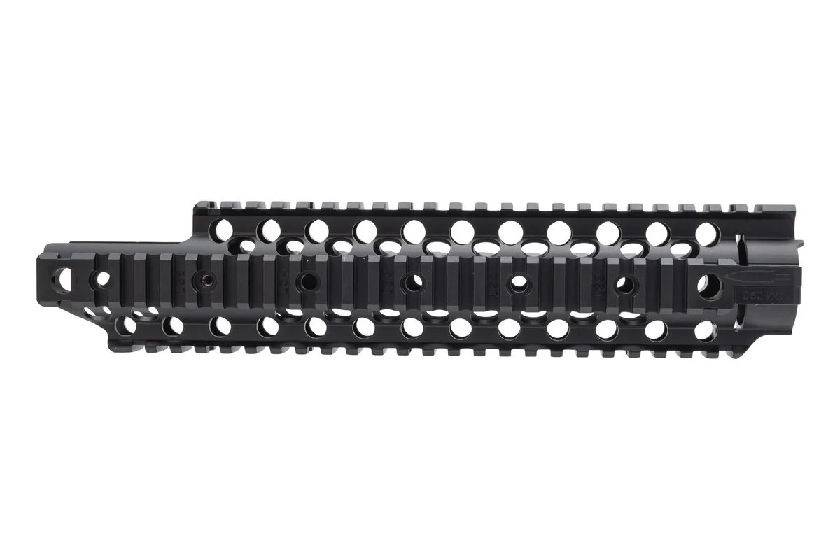 Centurion Arms C4 Quad Rail AR-15 Handguard - Midlength Cutout - Handguard for AR-15 - view 2