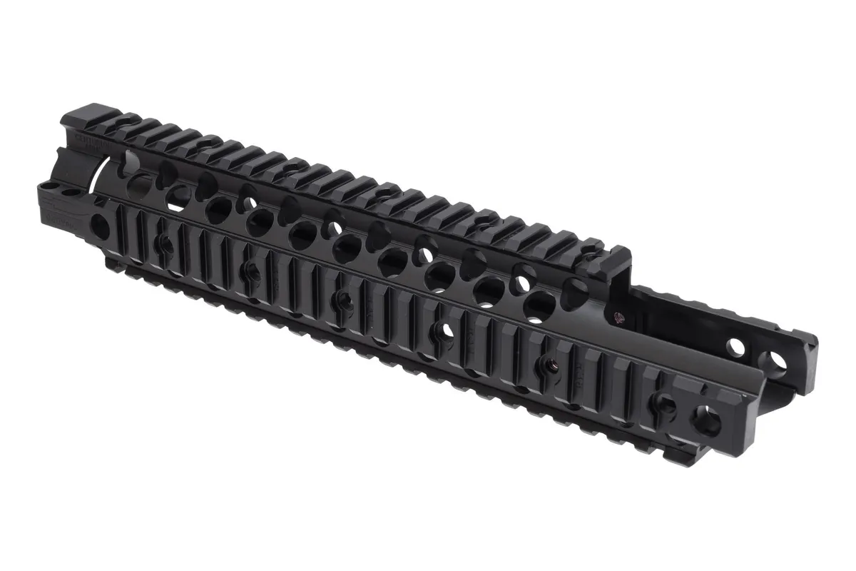 Centurion Arms C4 Quad Rail AR-15 Handguard - Midlength Cutout - Handguard for AR-15, vista 1