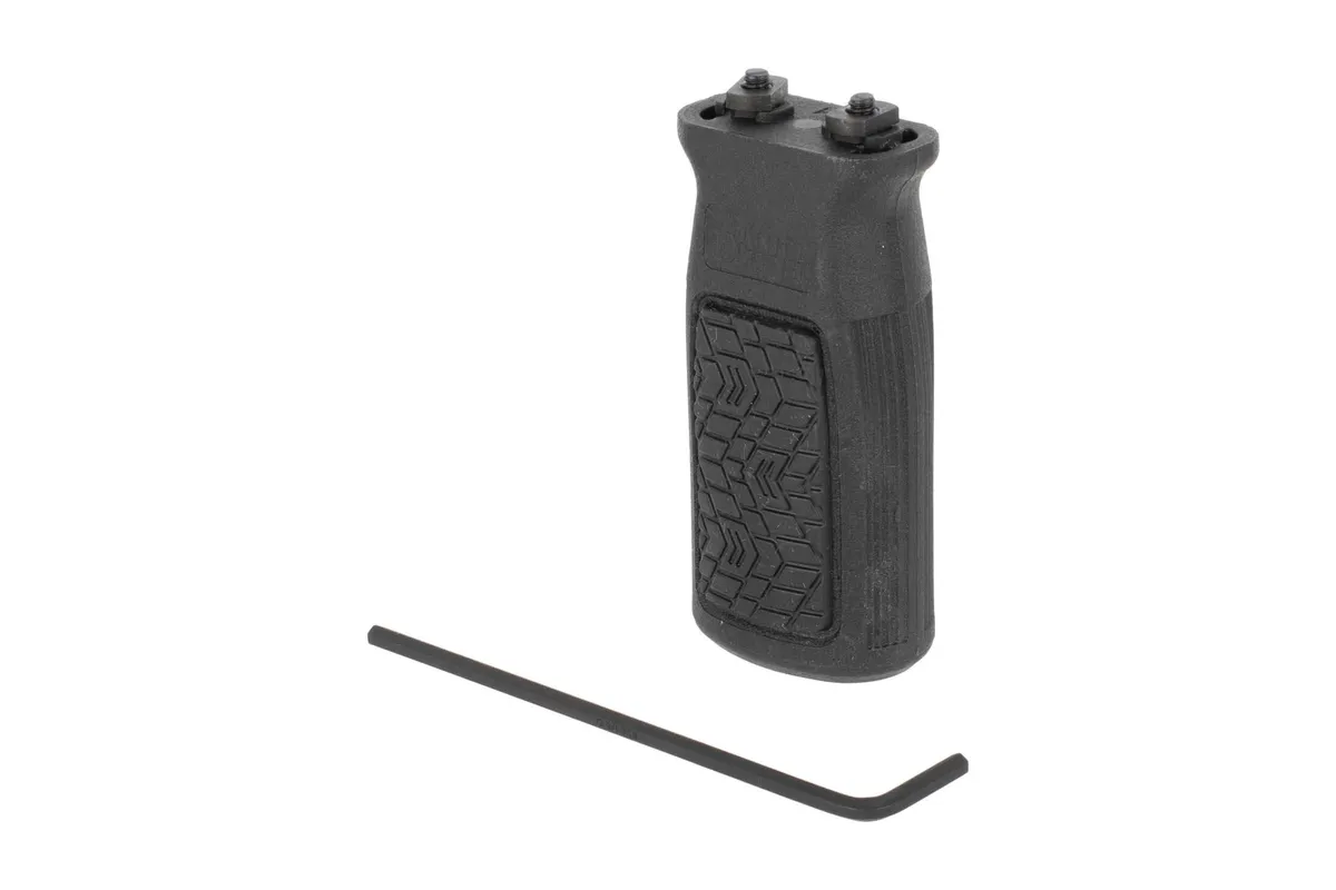 Daniel Defense M-LOK Vertical Foregrip - Foregrip for AR-15 - view 2