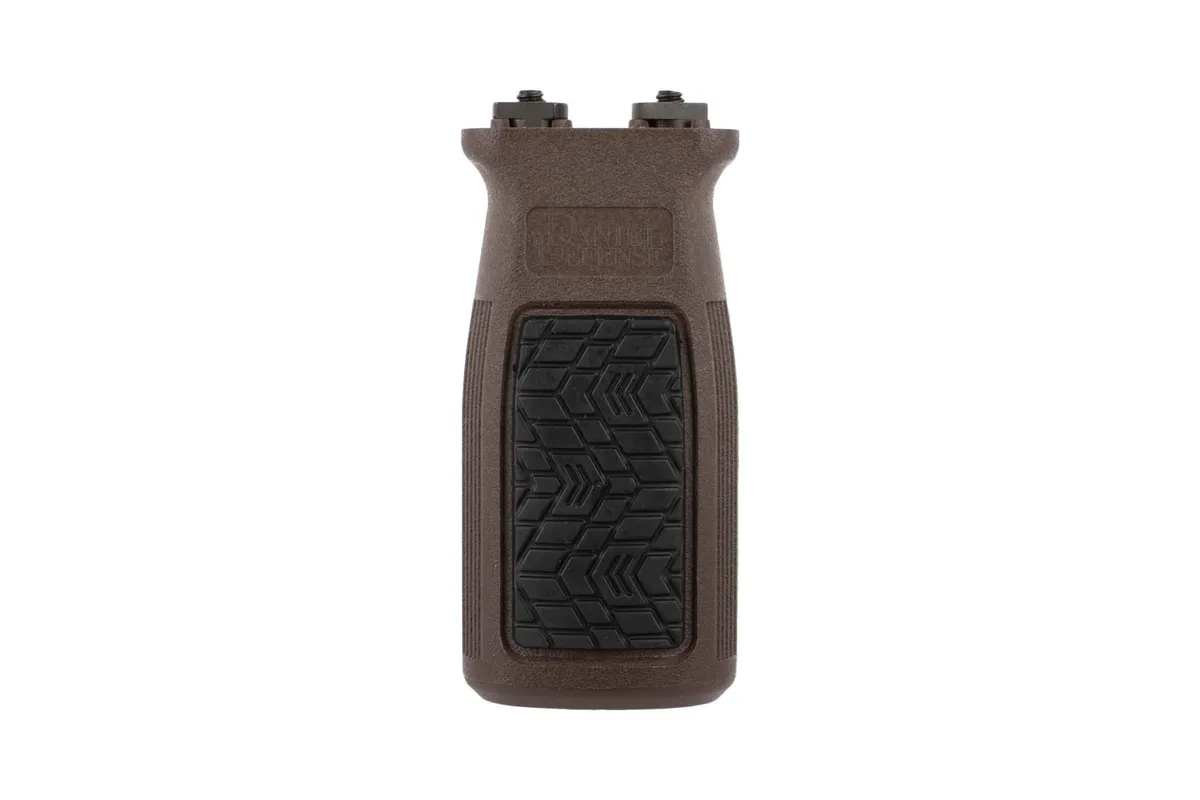 Daniel Defense M-LOK Vertical Foregrip Mil-Spec+ - FDE - Foregrip for AR-15, vista 2