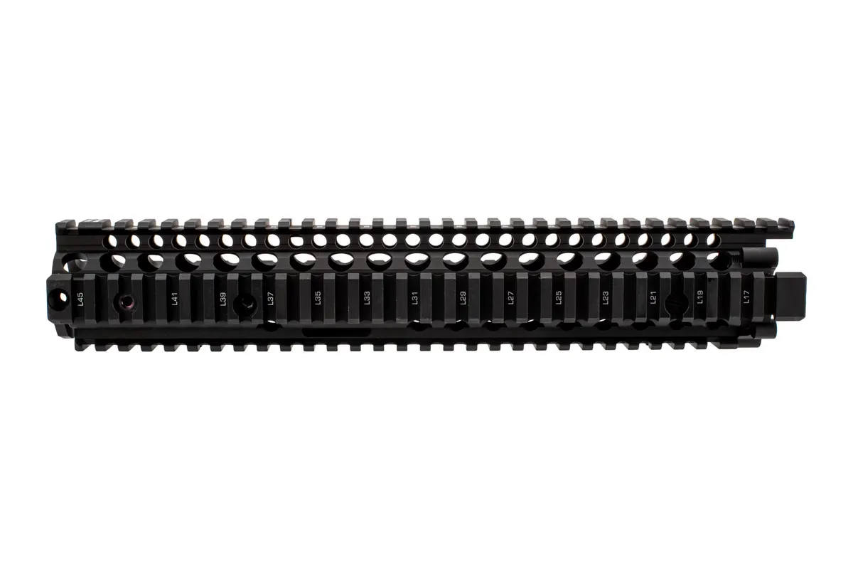 DANIEL DEFENSE M4A1 RIS II Rail Interface System II (01-004-08001-006) - Handguard for AR-15, vista 3