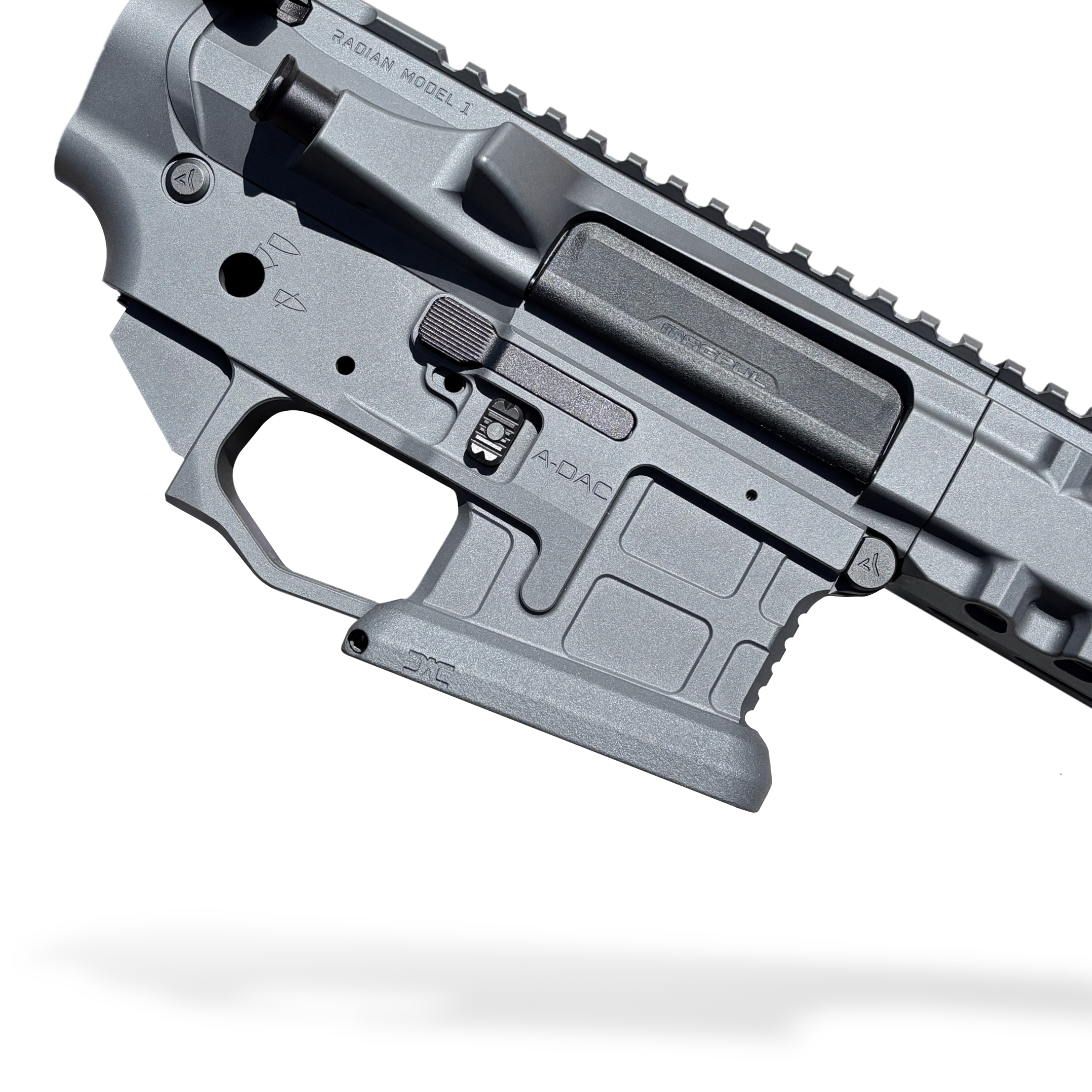 Driven Arms Radian ADAC Slip Fit Magwell (SFM) - Radian Grey - Magwell, vista 1