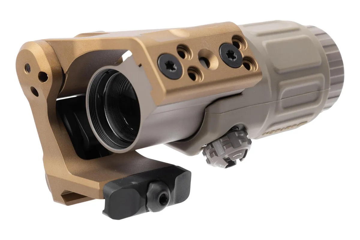 EOTECH Tan G33 3X Magnifer & FDE Unity Tactical OMNI Mount - Magnifier, vista 1