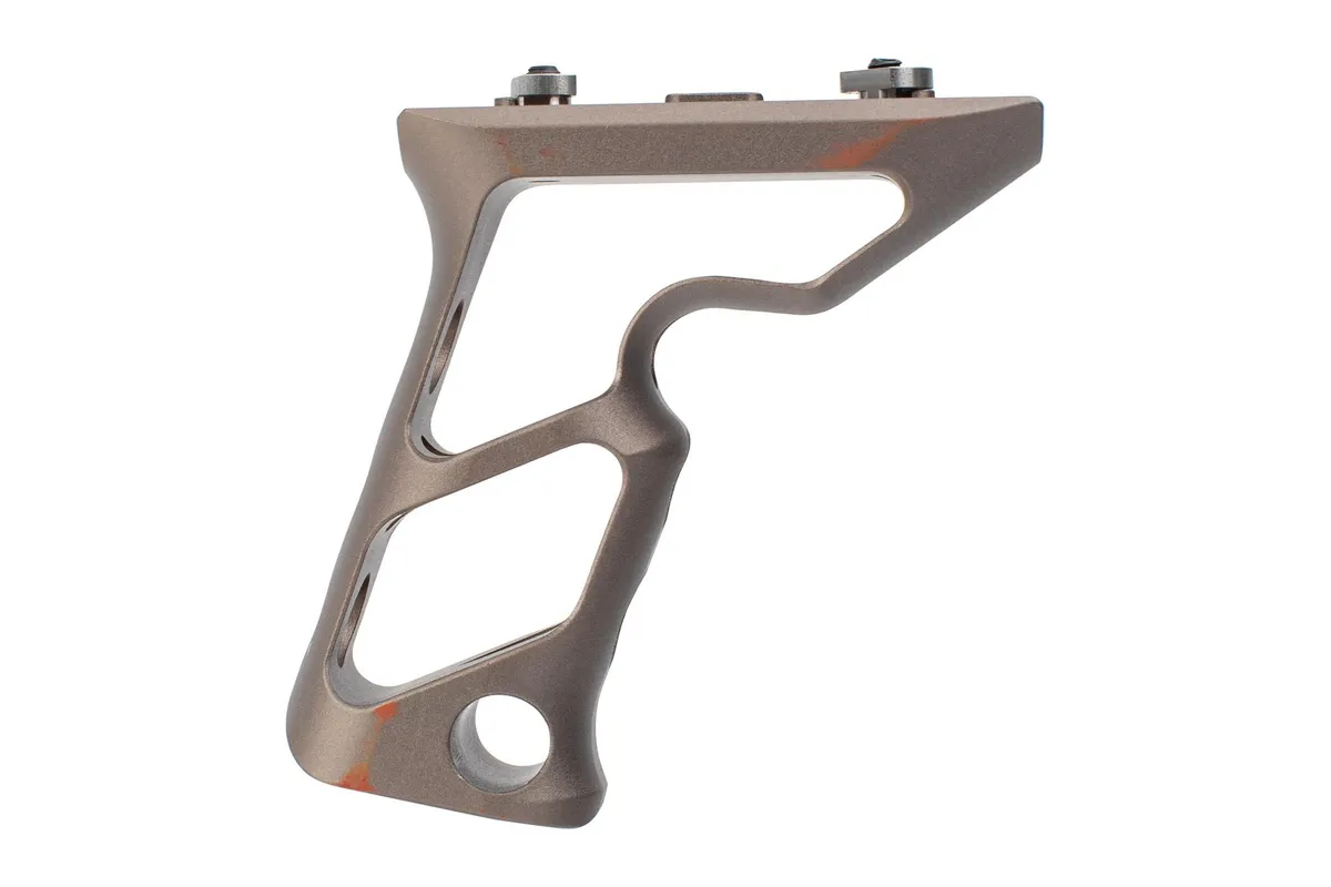Fortis Manufacturing Fortis SHIFT Vertical Grip - M-LOK - FDE - Foregrip for AR-15, vista 2