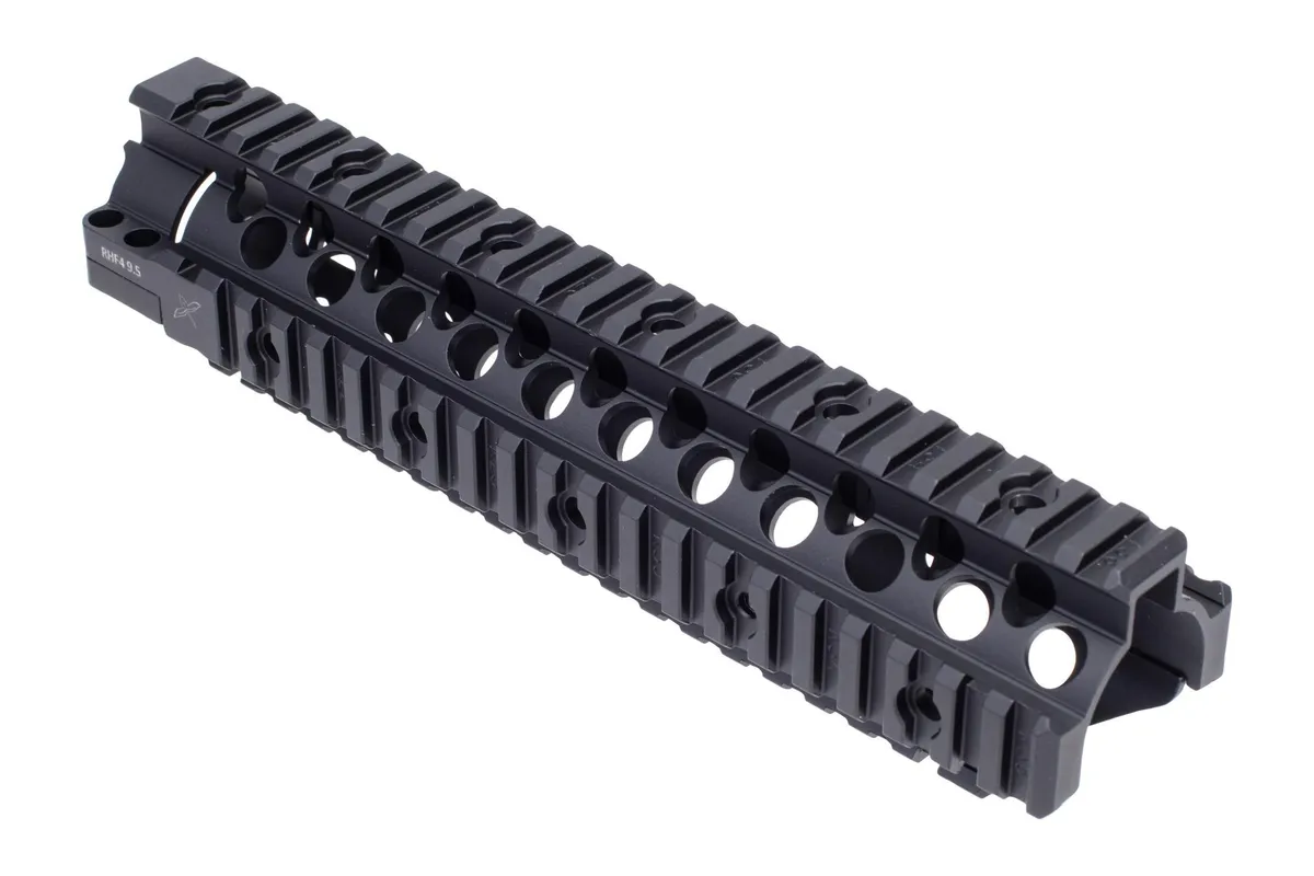 Forward Controls Design RHF4 Quad Rail AR-15 Handguard - 9.5" - Handguard for AR-15 - view 3