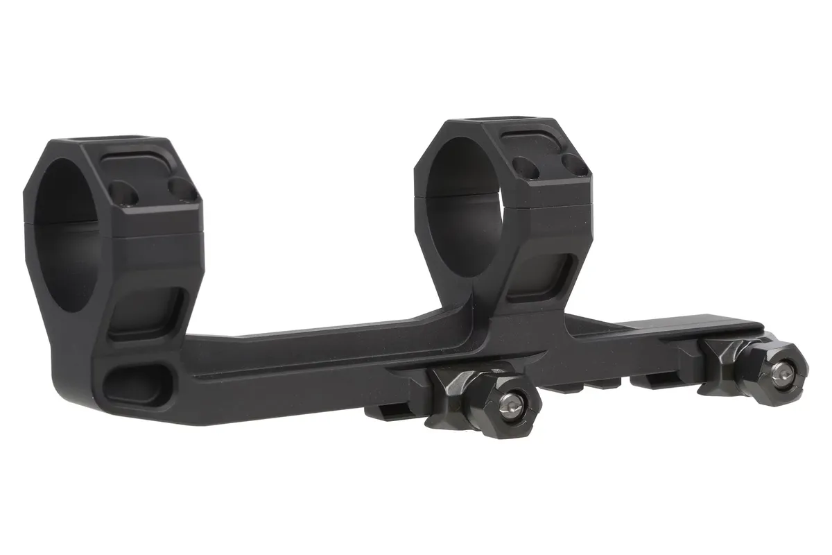 Geissele Automatics Geissele AR-15/M4 Super Precision Scope Mount 30 mm Tube 0 MOA Hyper Extended Type 3 Anodized Black - Optic Mount, vista 1