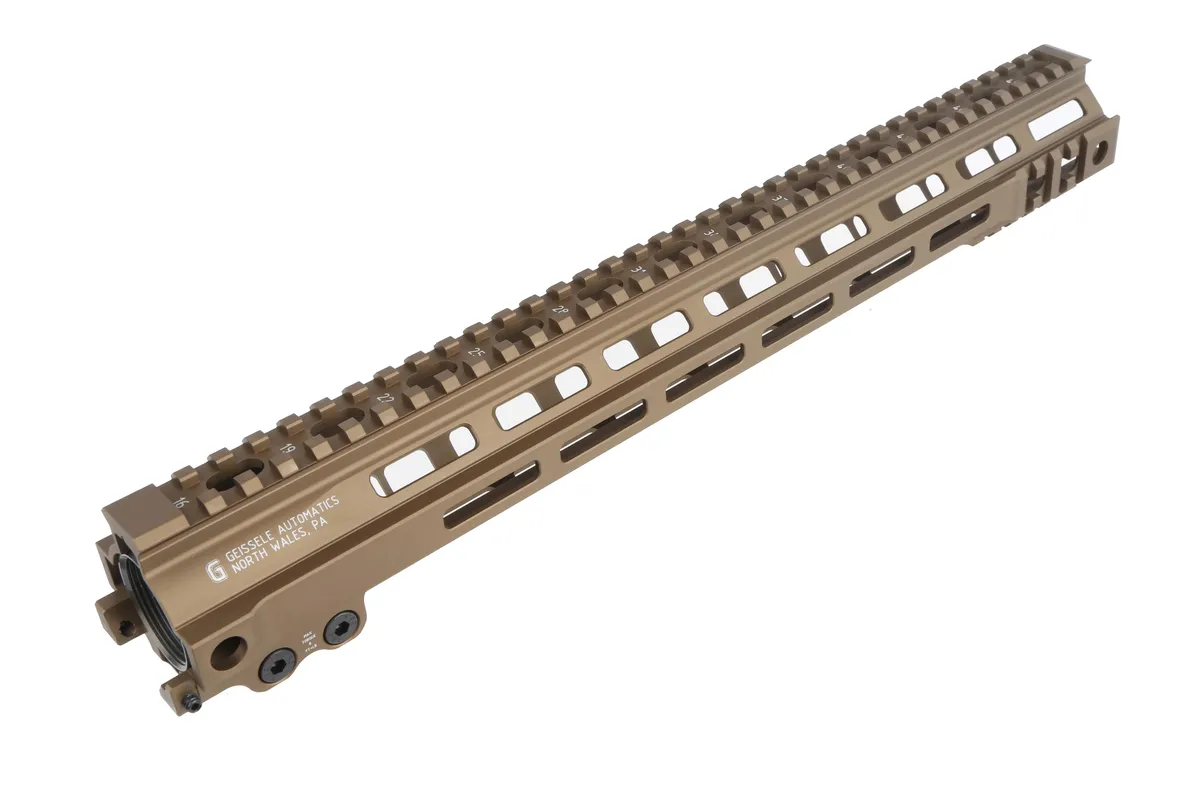 Geissele Automatics Super Modular Mk4 Ar-15 Handguard M-Lok - Desert Dirt - 15" - Handguard for AR-15 - view 3