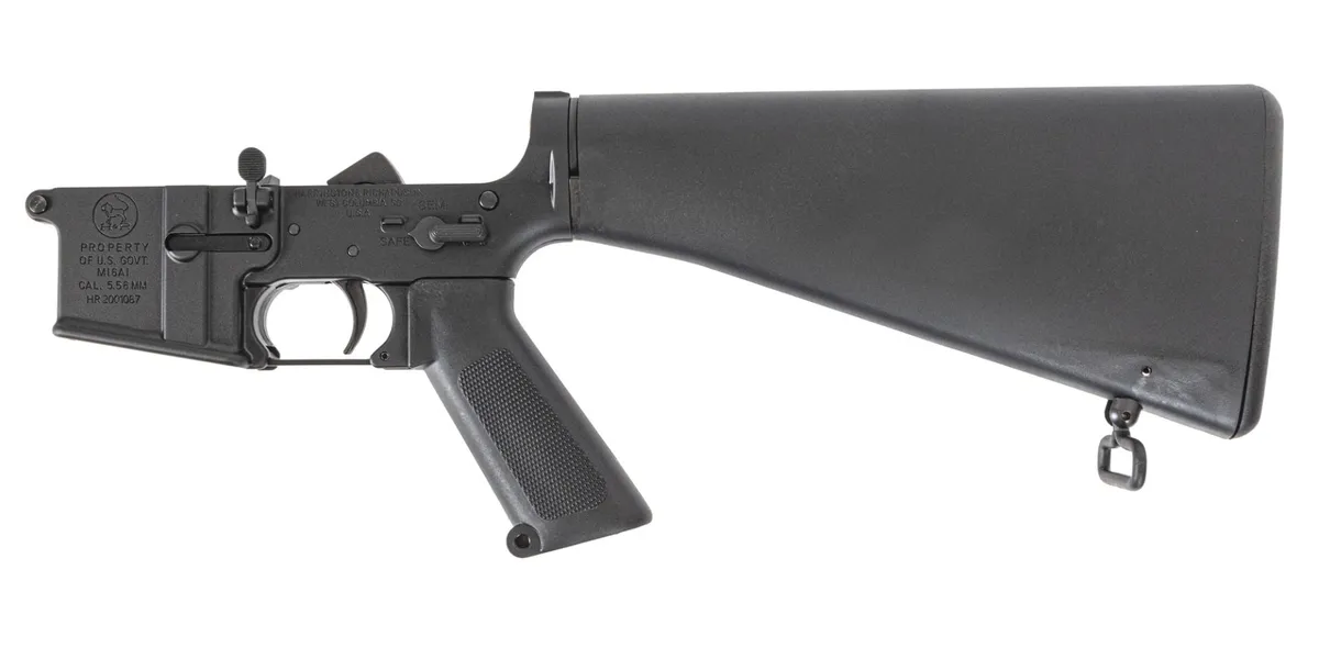 Harrington & Richardson M16A1 Style Complete Lower - Lower Receiver for AR-15, vista 2