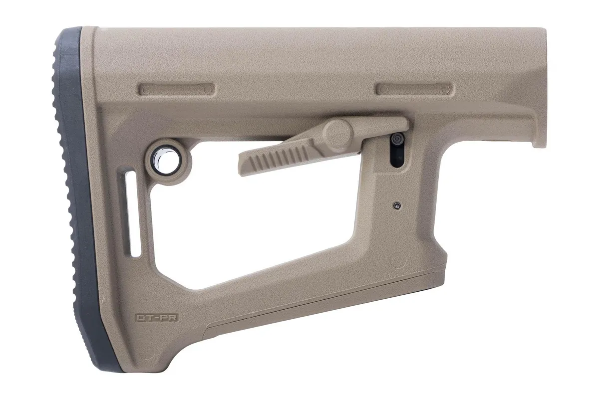 Magpul MOE TR Carbine Stock Mil-Spec, Flat DarkEarth - Stock & Brace for AR-15, vista 1