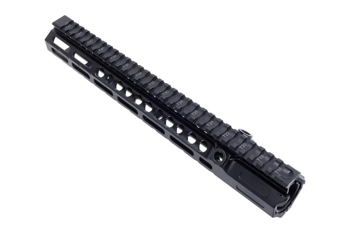 Midwest Industries Combat Rail HD M-LOK Handguard Black 13.50in - Handguard for AR-15 - view 3