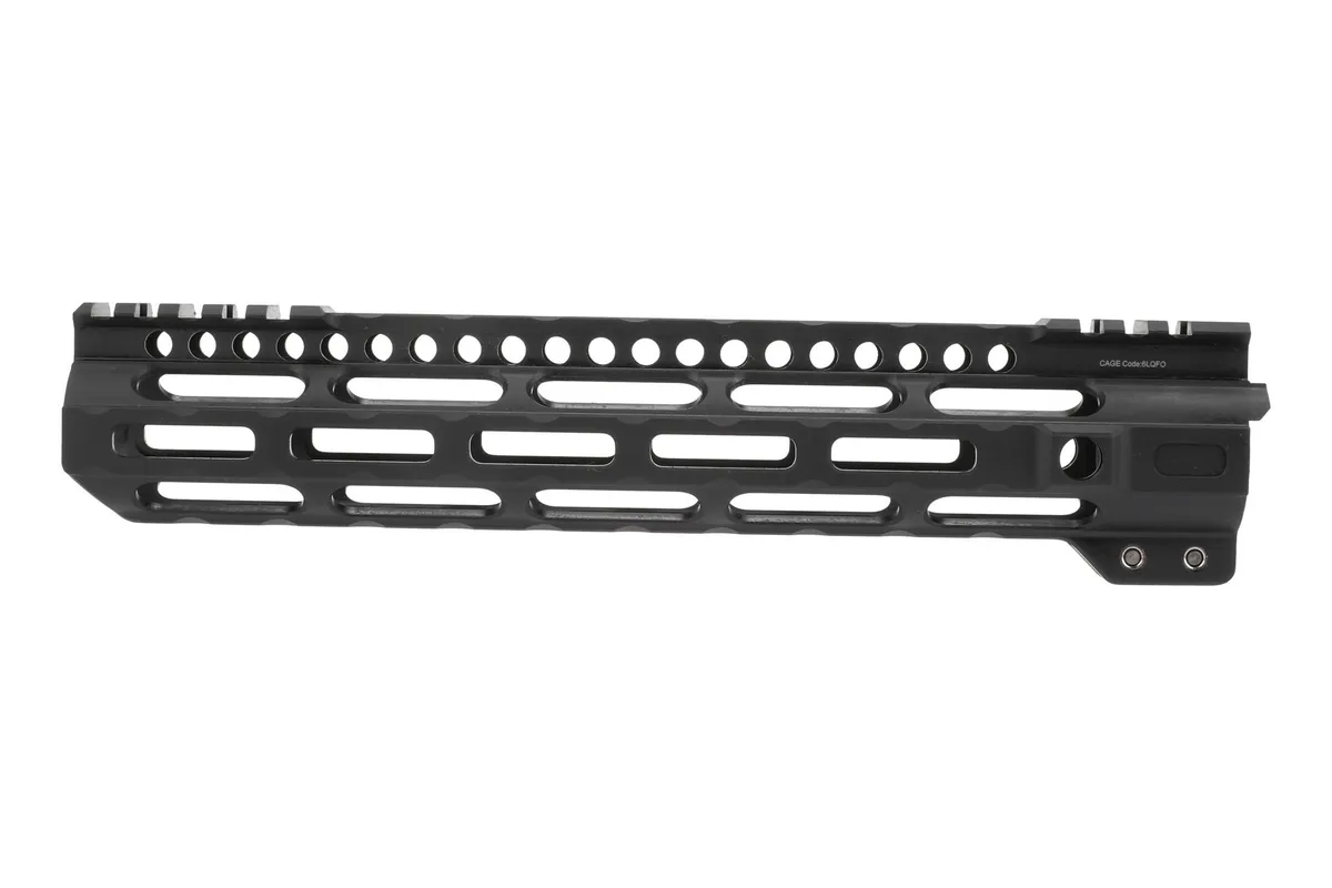 Midwest Industries, Inc. 10.5 Ultralight Handguard W/ Titanium Hardware M-Lok - Handguard for AR-15, vista 3
