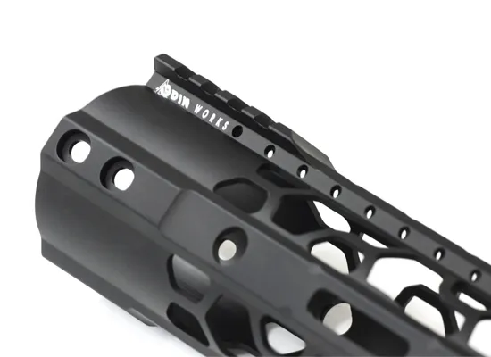 ODIN Works 17.5" M-LOK 308 O2 Lite AR-10 Handguard Forend - F-17-ML-O2-308-2.00 - Handguard for AR-15 - view 1
