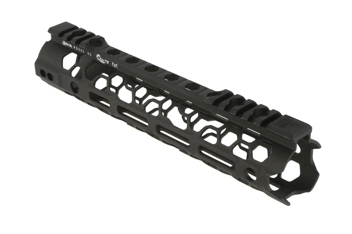 Odin Works Inc. Ar-15 O2 Lite Free Float Forend 9.5" M-Lok Black - Handguard for AR-15 - view 2