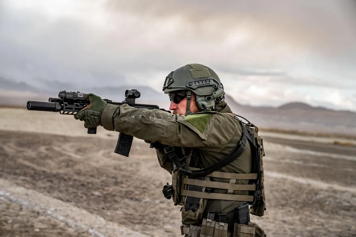 Primary Arms SLx 1x Micro Prism Scope Illuminated Green ACSS Cyclops Gen II Reticle Matte Black - Rifle Scope, vista 2