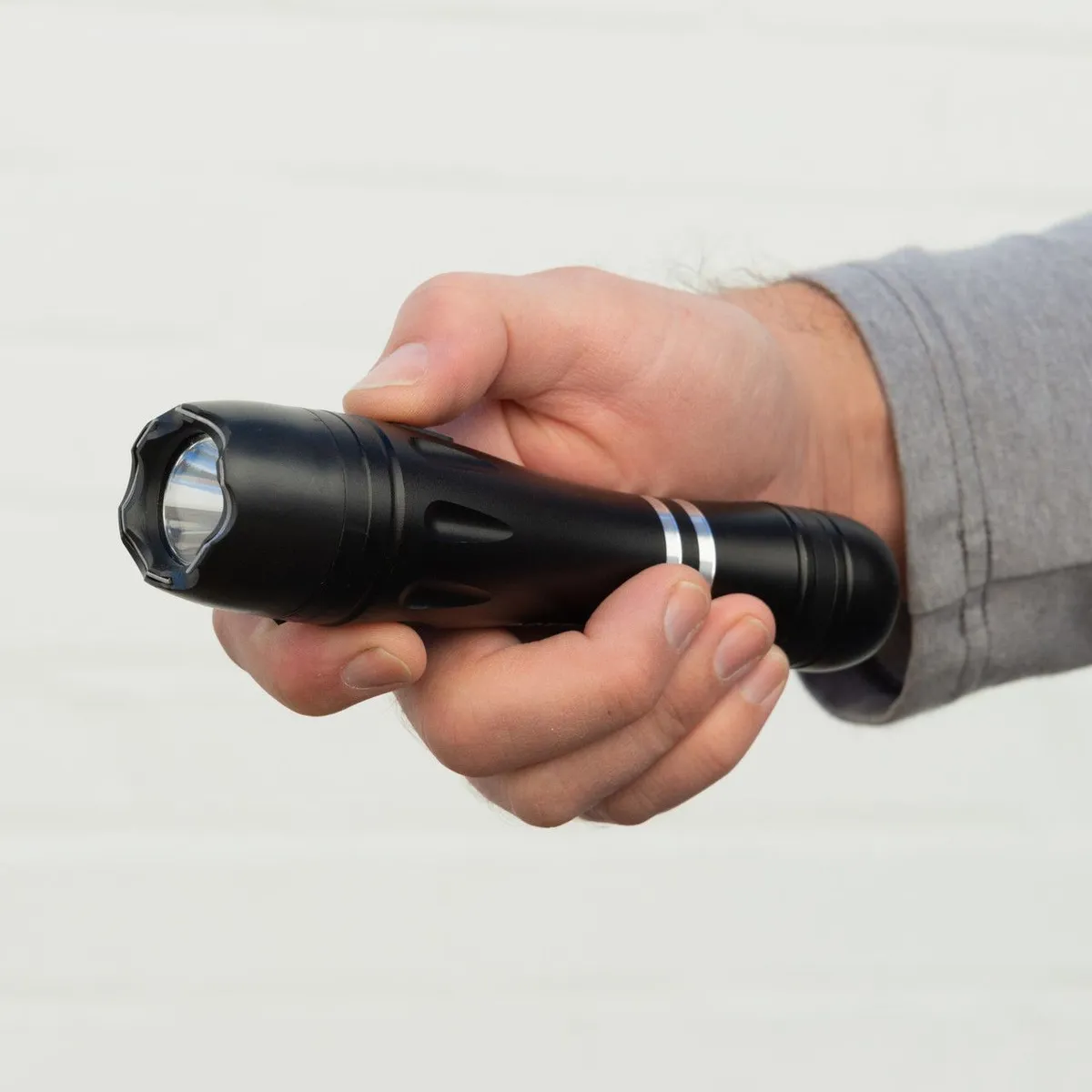 Sabre AKA Security Equipment Corp 2.517 uC Maximum Strength Tactical Stun Gun w/ LED Flashlight and Holster - S-3000SF - Light - view 3