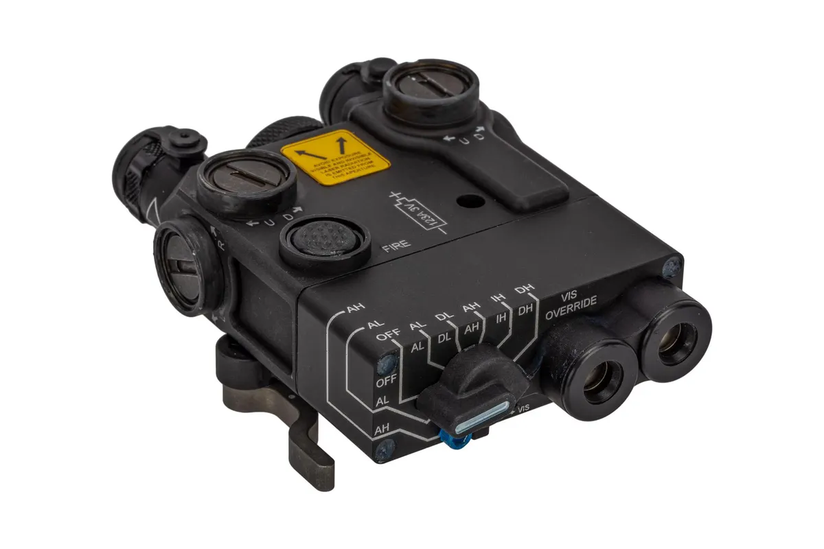 Steiner Optics DBAL-A3 Dual Beam Aiming Laser with IR LED Illuminator - Black - Laser, vista 3