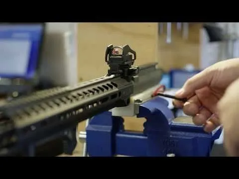 Strike Industries 17" Aluminum Strike Rail, Red - STRIKERAIL - Handguard for AR-15, vista 3
