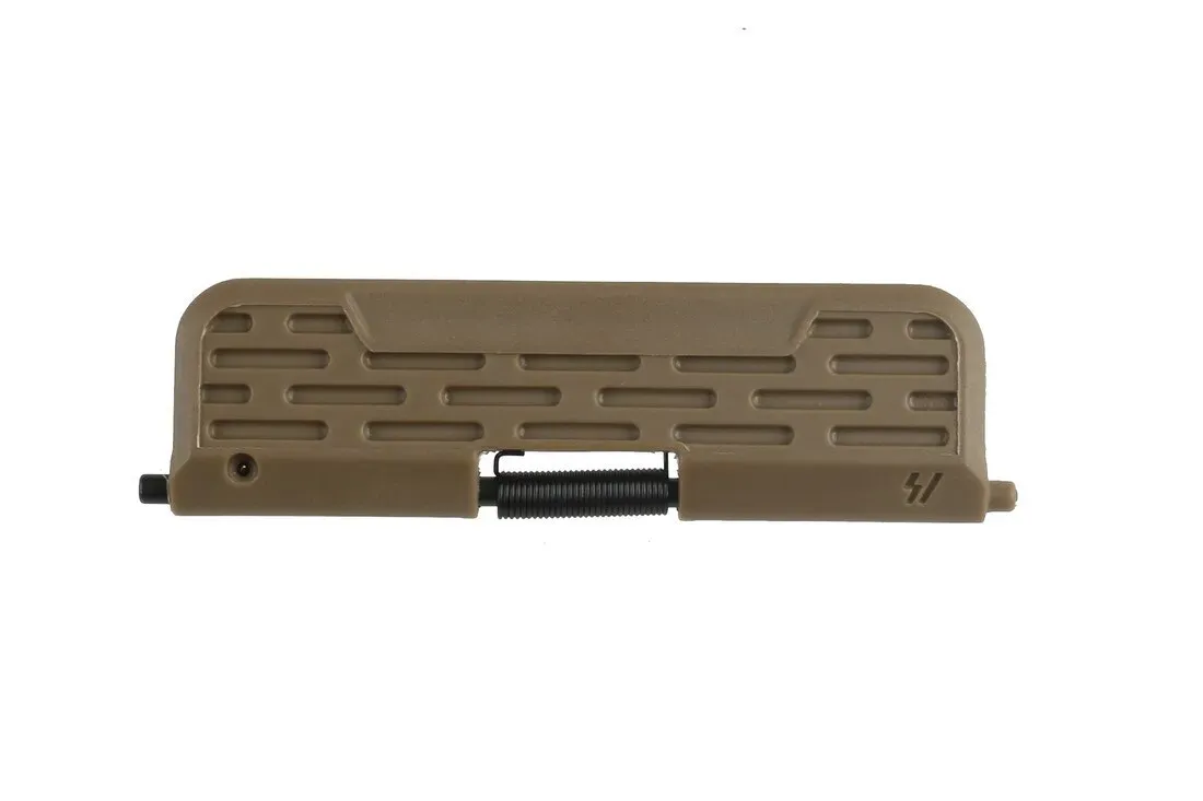 Strike Industries Enhanced Ultimate Dust Cover - Capsule - Flat Dark Earth - Dust Cover for AR-15, vista 1